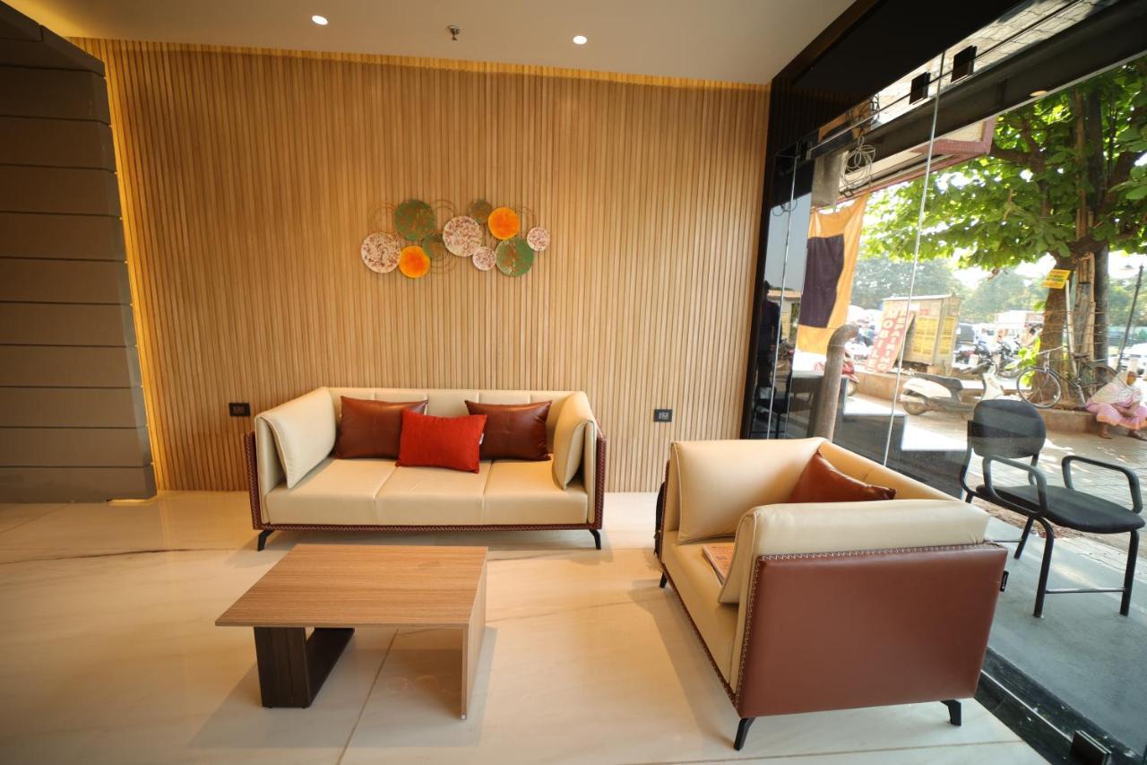 Hotel Marigold Bhuvanesvar Kültér fotó